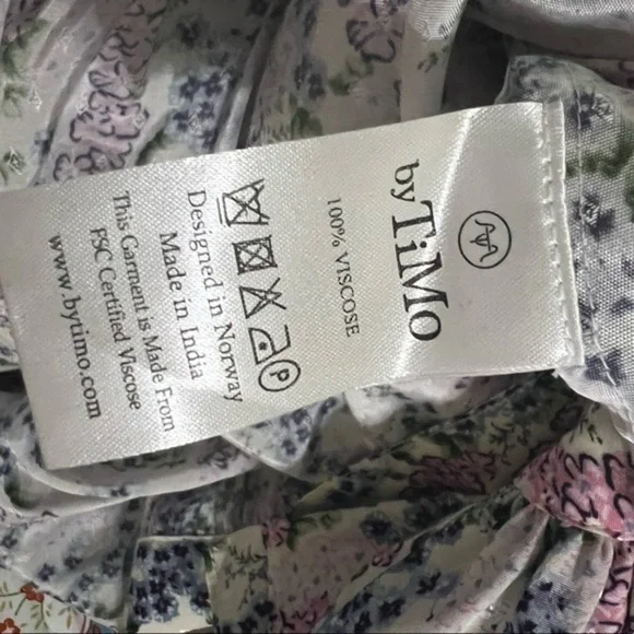 BYTIMO Blue Field Floral Ruffle Midi Wrap Dress Size Medium / NWT - Picture 15 of 16